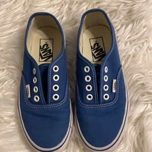 Vans size women’s 5 excellent condition never been worn color light blue